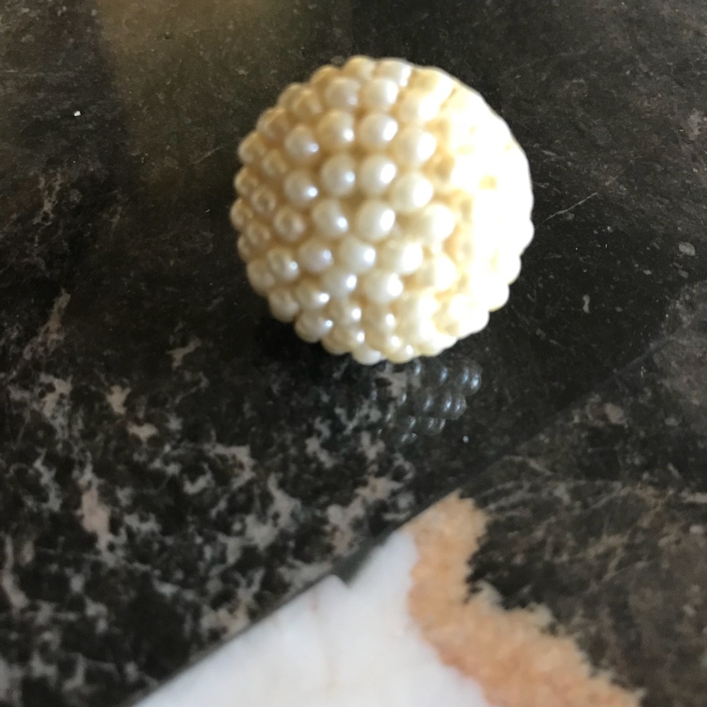 Beautiful Faux Pearl Ring